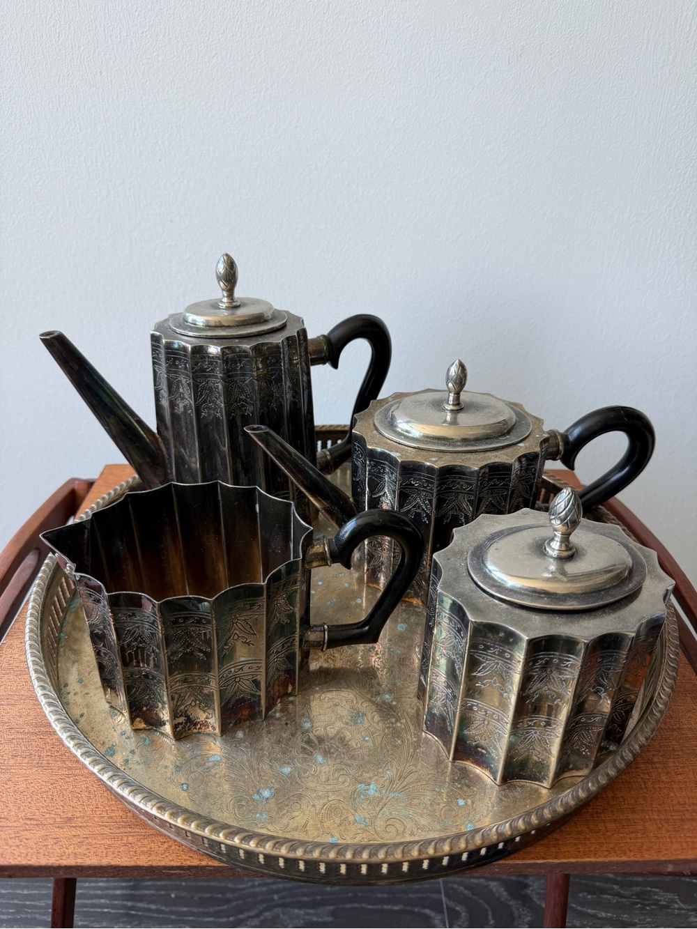 Vintage International Silver Co 5-Piece Silver Plated Tea & Coffee Set with Tray